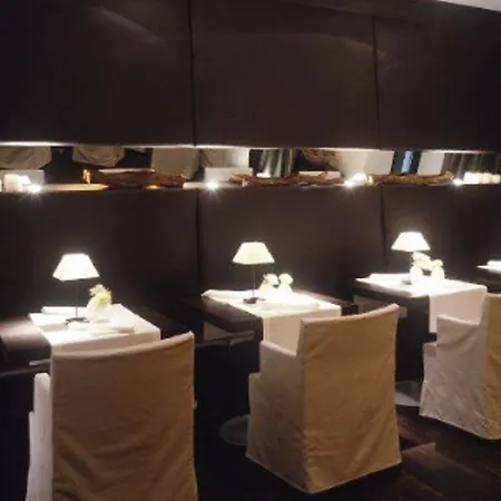 Aenea Private Hotel 4*