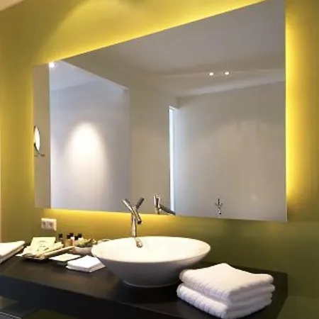 Aenea Private 4*